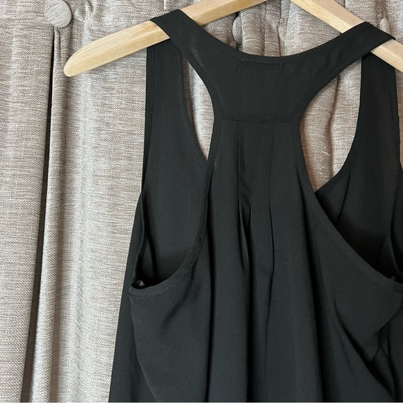 StyleMint Black Racerback Flowy Tank Top Size Medium - Picture 9 of 11